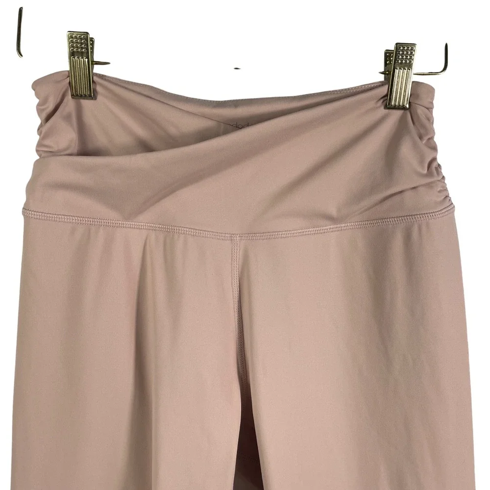 Ododos Crossover Waist Leggings – Size M‎ – Pink Nude – High Rise Yoga Pants